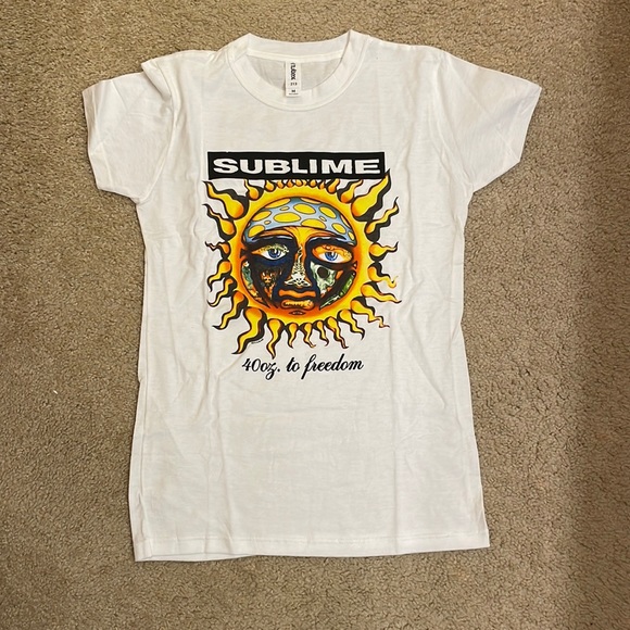 NWOT Sublime 40z to freedom women cut tee - Picture 1 of 4